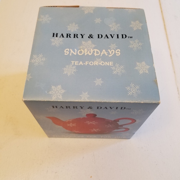 NIB 3 Pc Set Harry & David Snowdays Tea For One Lid Teapot Cup Red - Picture 2 of 10